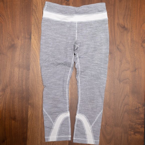 Lululemon Run Inspire Crop Legging - White Stripe Size 4 - Picture 2 of 5